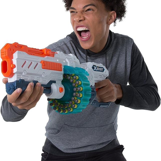 3944995
